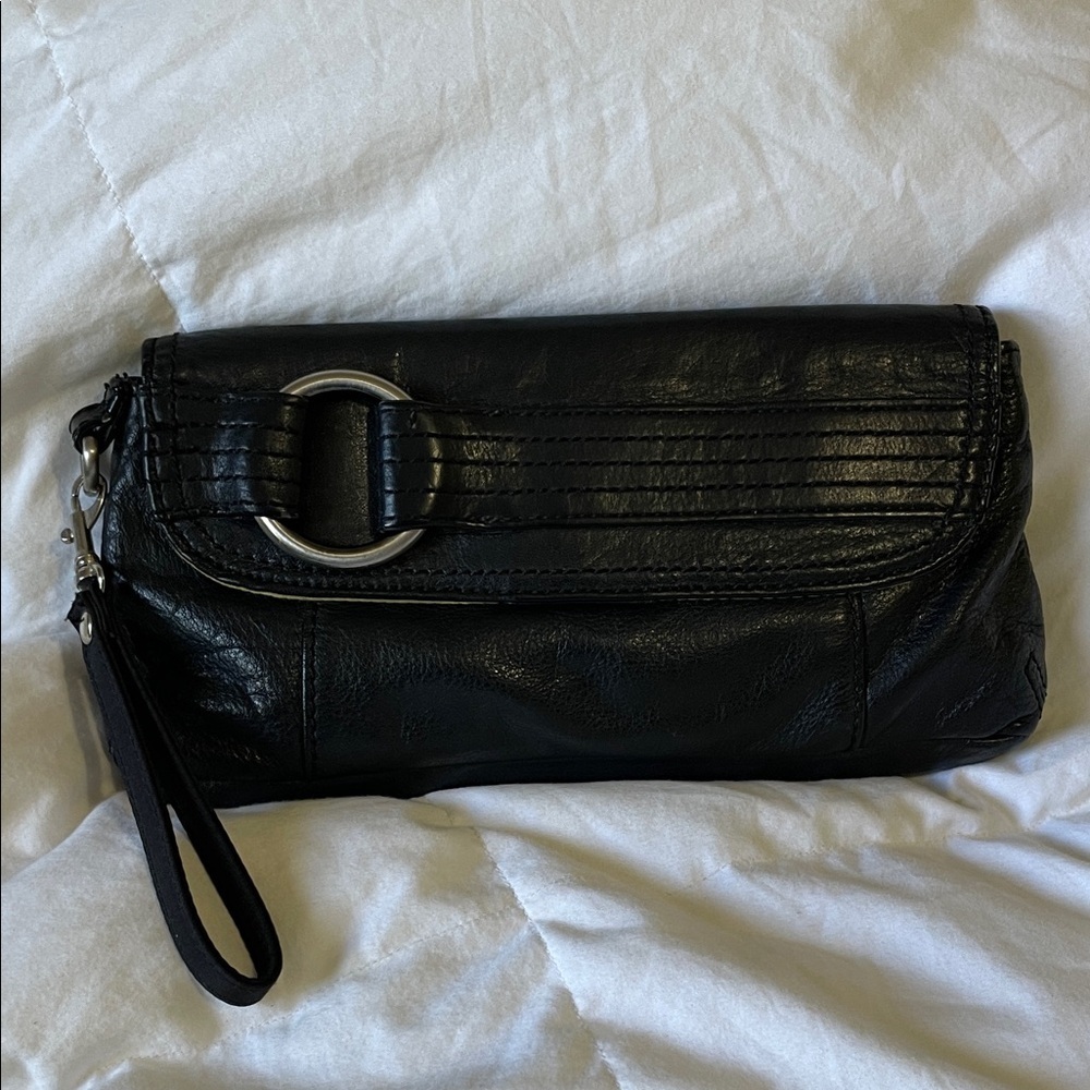Kenneth Cole Reaction | Black | Leather | Magnetic Flap Front | Wristlet Clutch